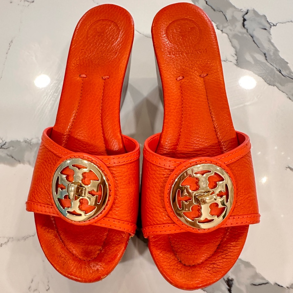 Tory Burch Orange Sandals Size 37